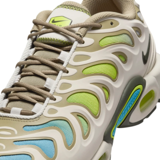 Available Now // Nike Air Max Plus Drift 